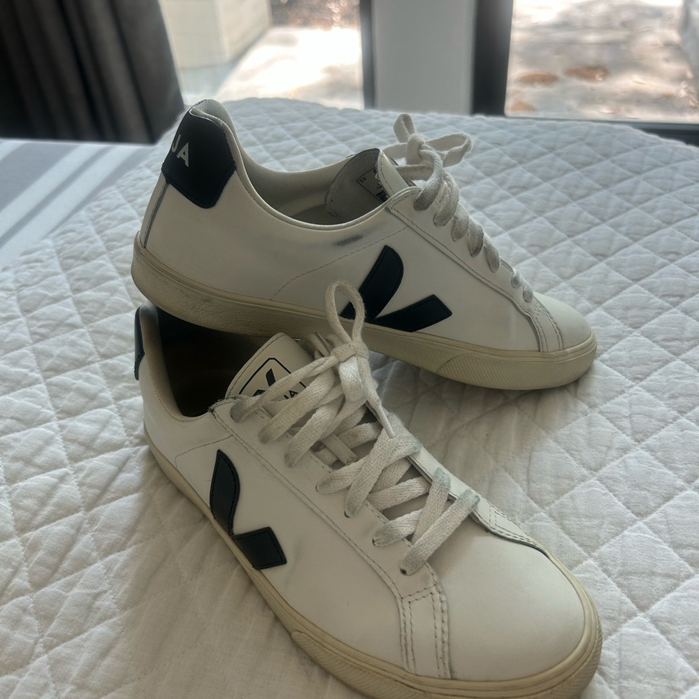 Veja White and Black Low-Top Sneakers